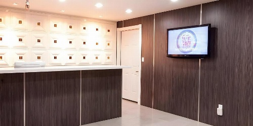 Gardena Terrace Inn image 3