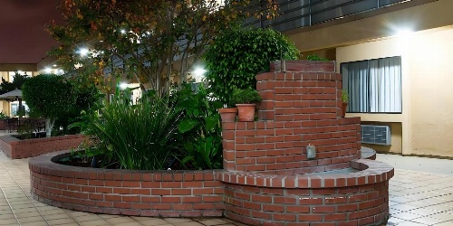 Gardena Terrace Inn image 4