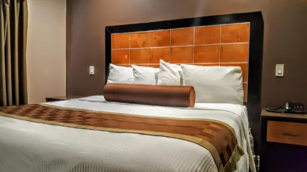 Gardena Terrace Inn 6