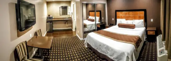 Gardena Terrace Inn 8